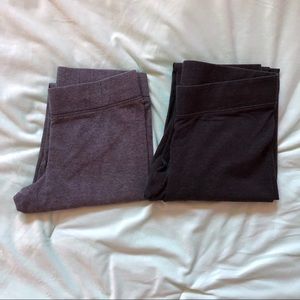 2 Pairs of leggings.
